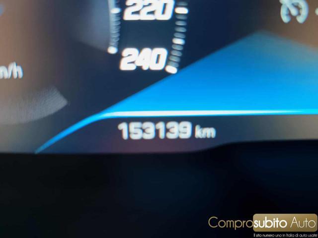 PEUGEOT 5008 BlueHDi 130 S&S EAT8 Allure