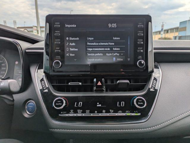 TOYOTA Corolla 1.8 Hybrid Black Edition