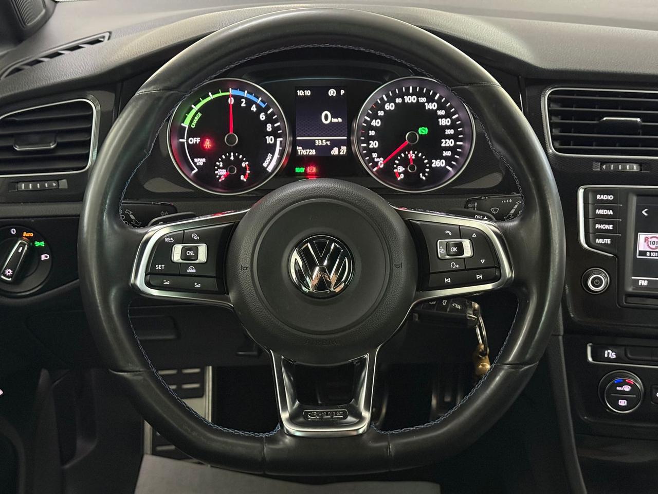 Volkswagen Golf Highline Executive GTE #12092