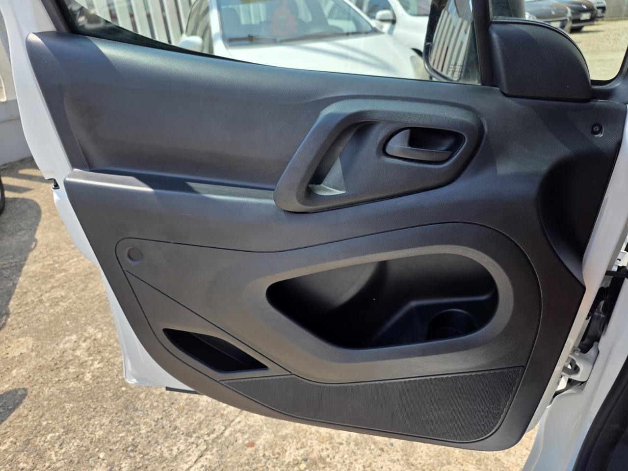 Citroen Berlingo Full Electric Van 3 posti, solo 29000km. Euro 6