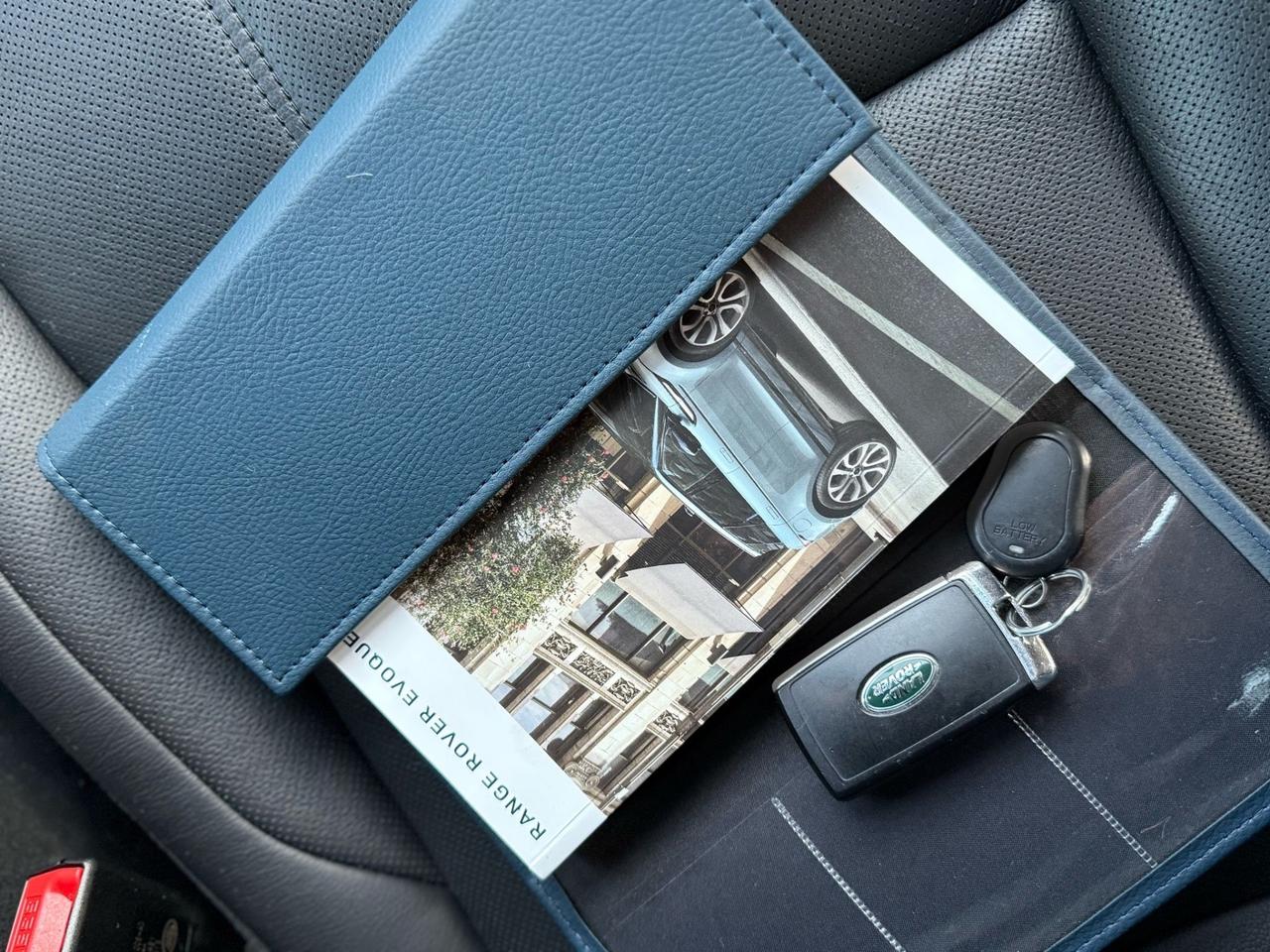 Range Rover Evoque R-Dynamic SE