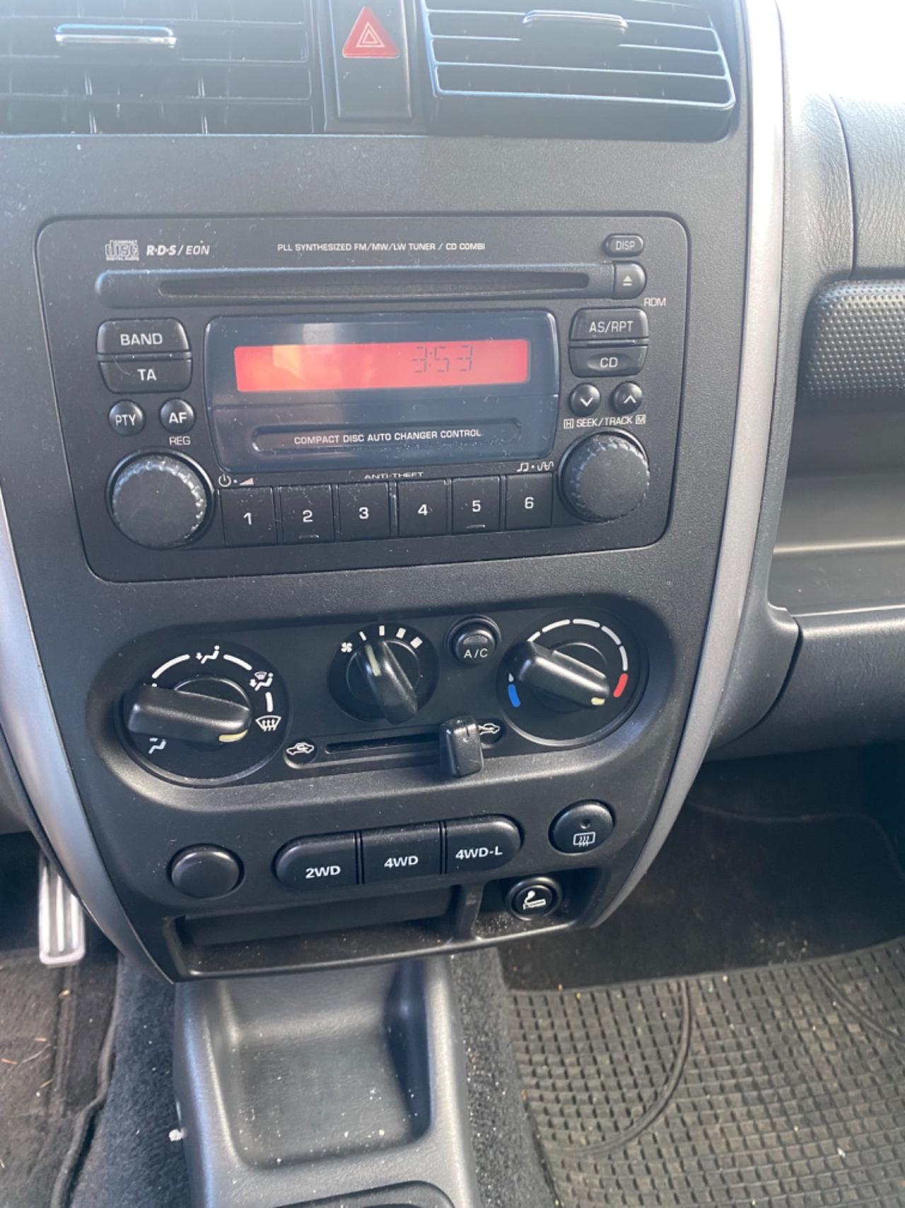 Suzuki Jimny 1.3i 16V cat 4WD JLX plus