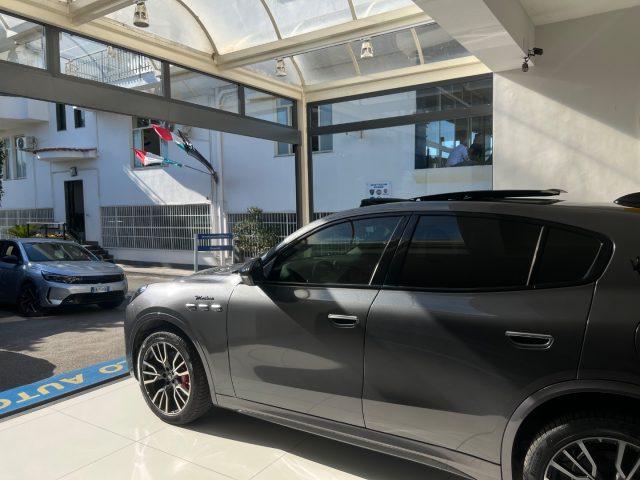 MASERATI Grecale MHEV 330 CV AWD Modena tetto da?529,00 mensili