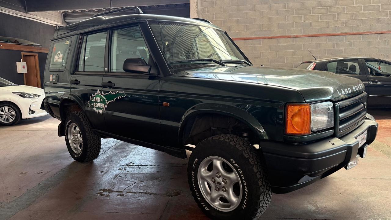 Land Rover Discovery 2.5 Td5 5 porte Luxury Head