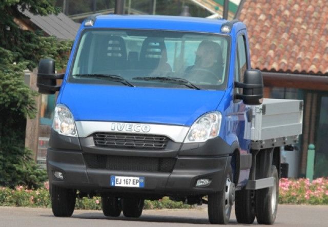 Iveco Daily 35 C11 cab. RIBALTABILE TRILATERALE
