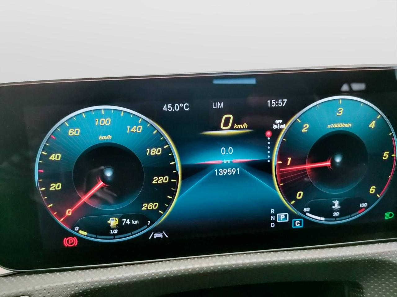 Mercedes-Benz Classe A - W177 2018 - A 180 d Premium auto