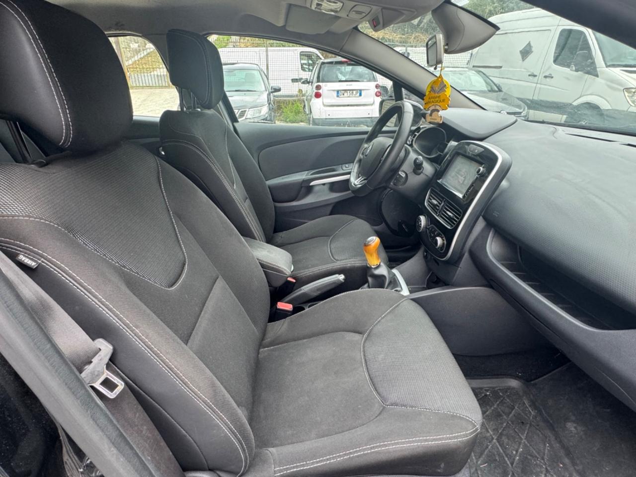 Renault Clio 1.5dCi 8V 75CV Start&Stop 5P. 2016