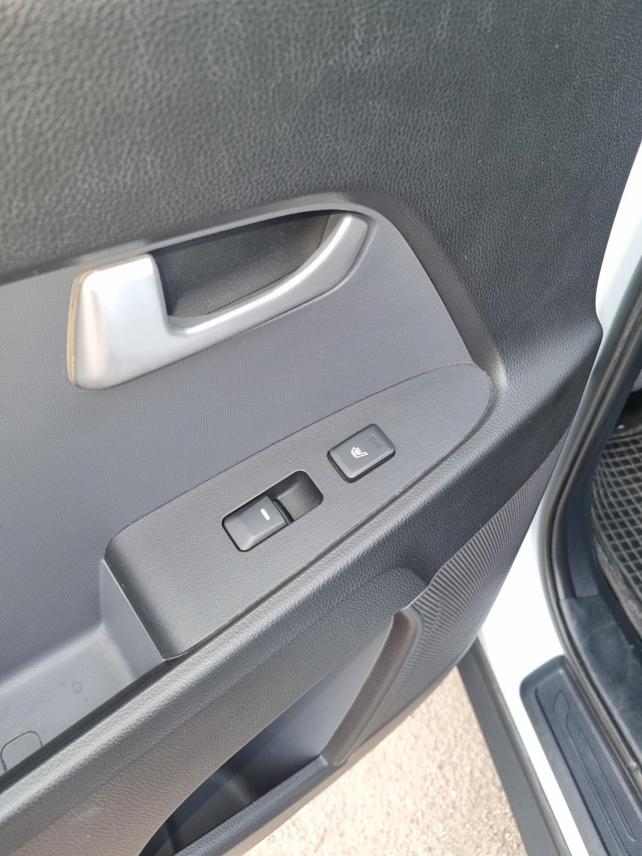 Kia Sportage 1.7 CRDI VGT 2WD Plus