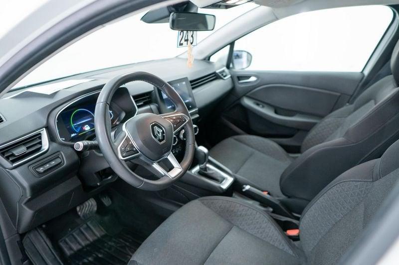 Renault Clio 1.6 E-Tech Hybrid Zen 140cv auto