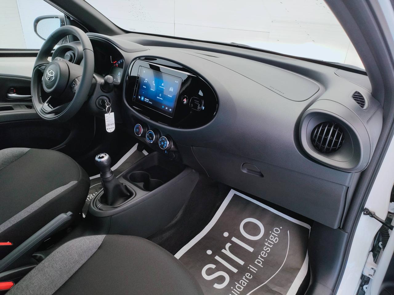 TOYOTA Aygo X - Aygo X 1.0 Active 72cv