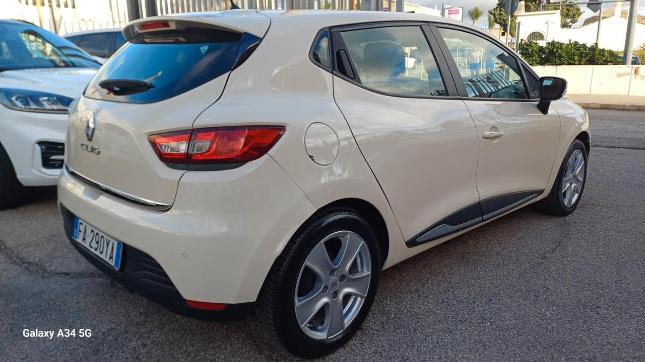 Renault Clio dCi 8V 75CV SOLO 70.000KM!!!