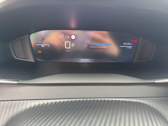PEUGEOT 2008 Hybrid 136 e-DCS6 Allure