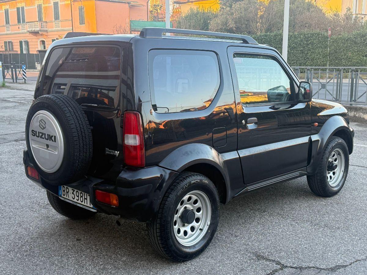 SUZUKI - Jimny - 1.3i 16V 4WD JLX