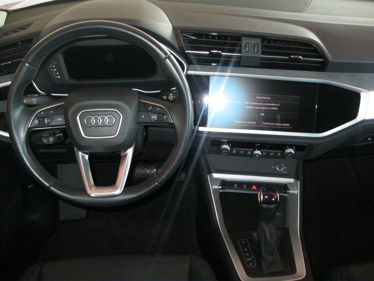 Audi Q3 35 TDI S tronic Business Advanced