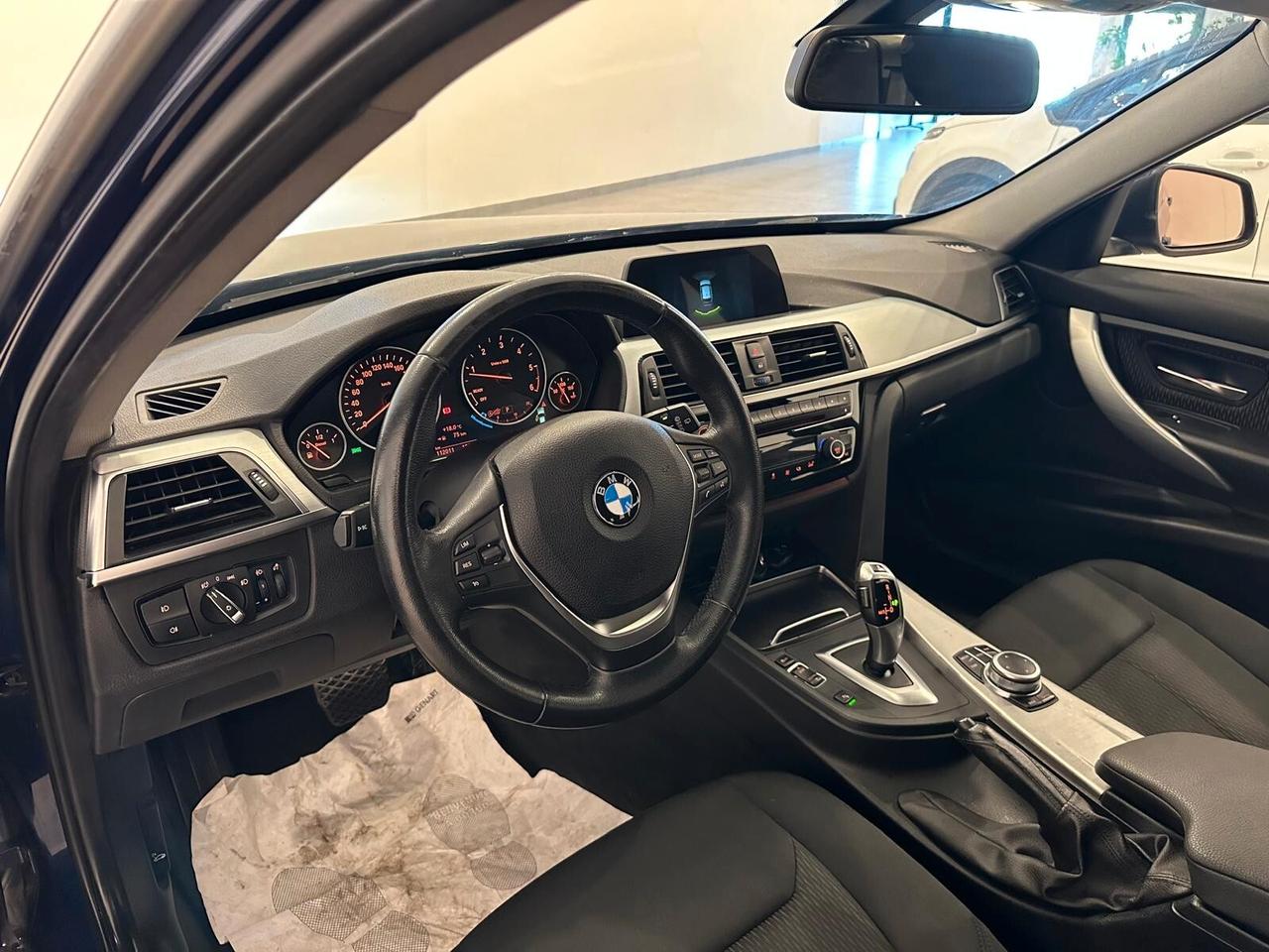 Bmw 318d Touring Business Advantage autom.