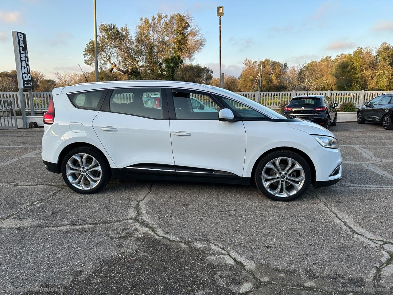 RENAULT Grand Scénic dCi 8V 110 CV EDC Energy Sport Edition2