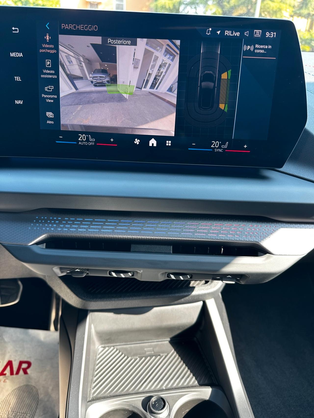 Bmw 120d 48V M Sport TETTO PANORAMICO_FARI MATRIX oLED_CERCHI 19