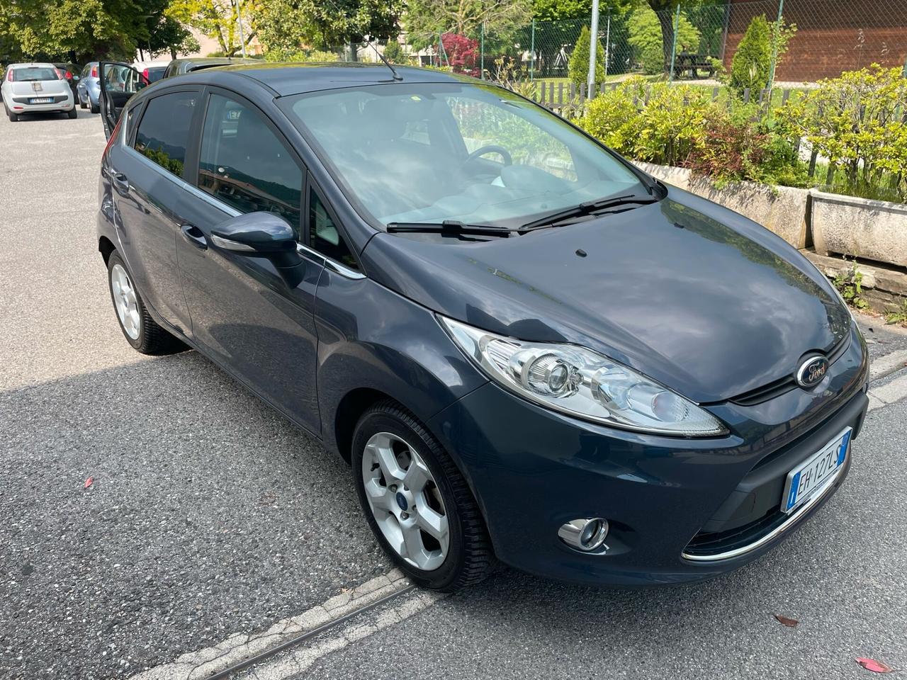 Ford Fiesta 1.6 TDCi 95 CV 5p. Titanium