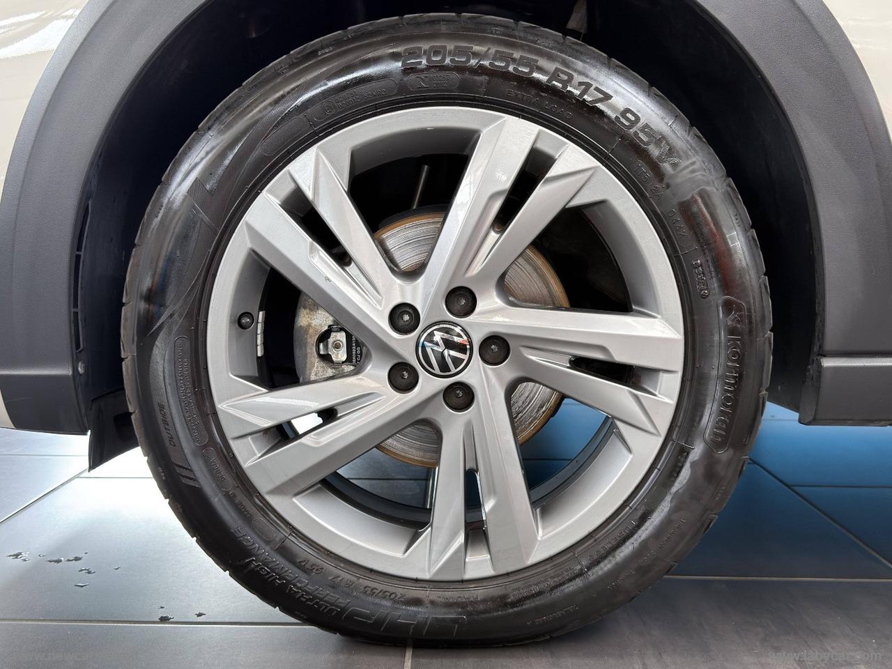 VOLKSWAGEN Taigo 1.0 TSI 110 CV DSG R-Line