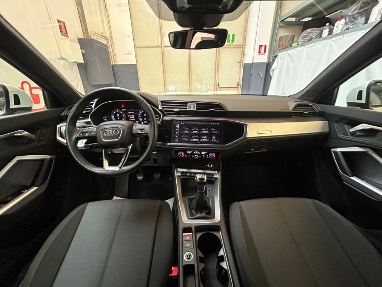 Audi Q3 SPB 35 TDI quattro S line edition