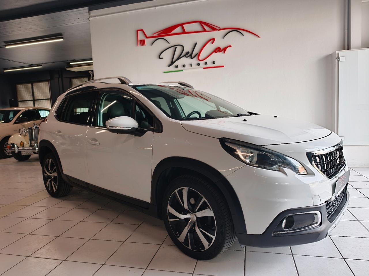 Peugeot 2008 BlueHDi 100 Allure