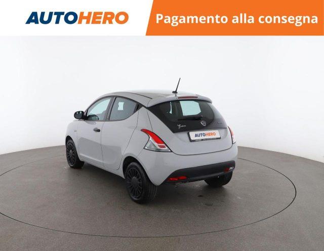 LANCIA Ypsilon 1.0 FireFly 5 porte S&S Hybrid Ecochic Silver