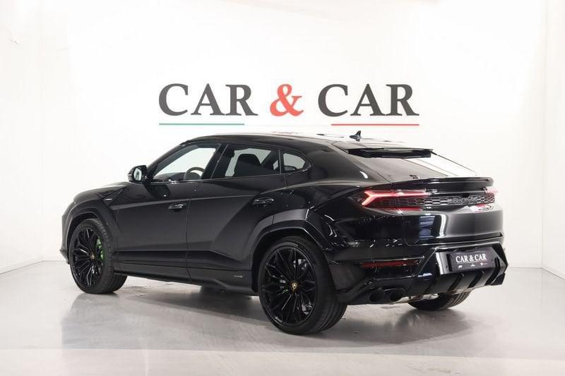 Lamborghini Urus 4.0 SE