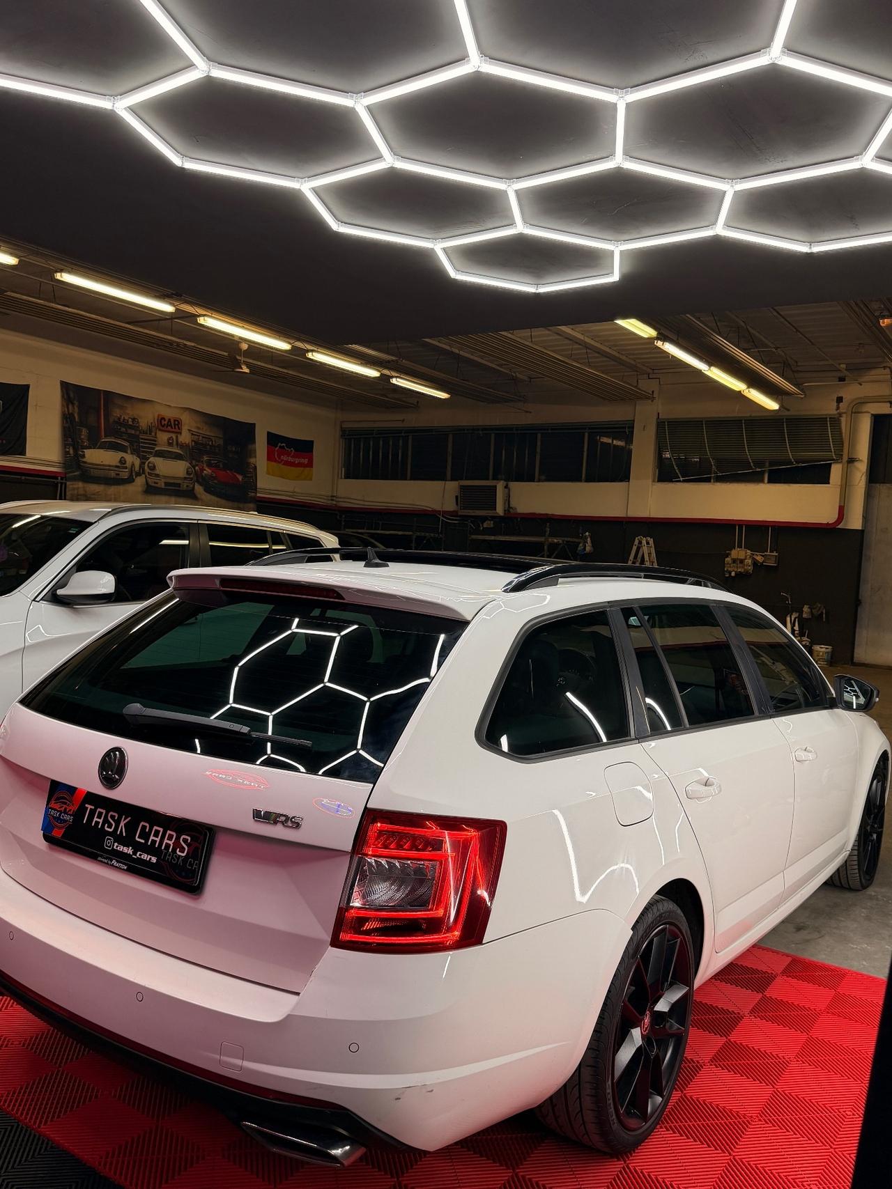 Skoda Octavia 2.0 TDI DSG Wagon RS