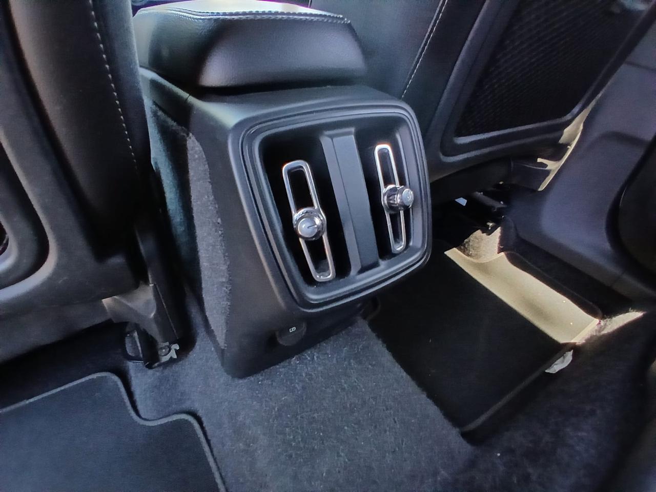 Volvo XC40 D3 geartronic R-Desing