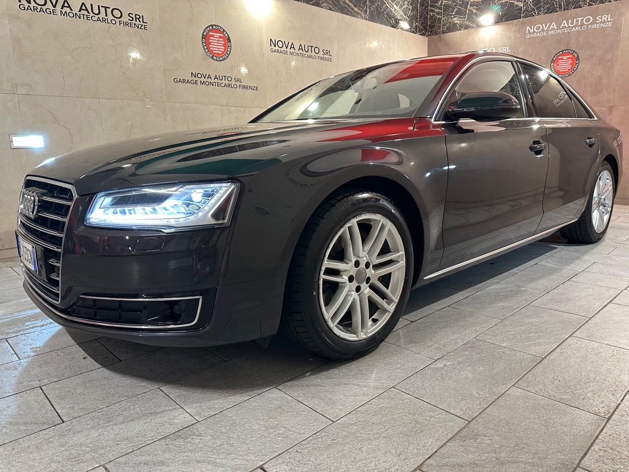 Audi A8 3.0 TDI 262 CV ultra quattro tiptronic
