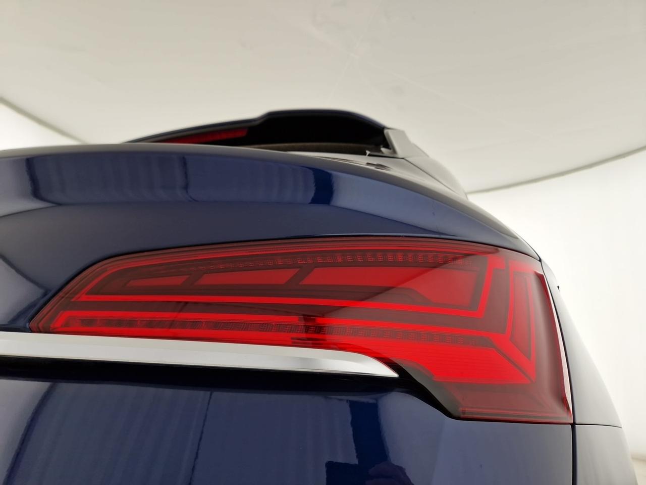 Audi Q5 sportback 40 2.0 tdi mhev 12v s line plus quattro s-tronic
