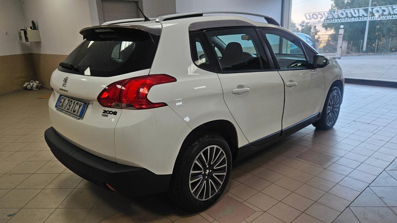 Peugeot 2008 1.6 e-HDi 92 CV Stop&Start Urban Cross