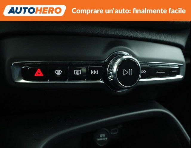 VOLVO XC40 B3 automatico Essential