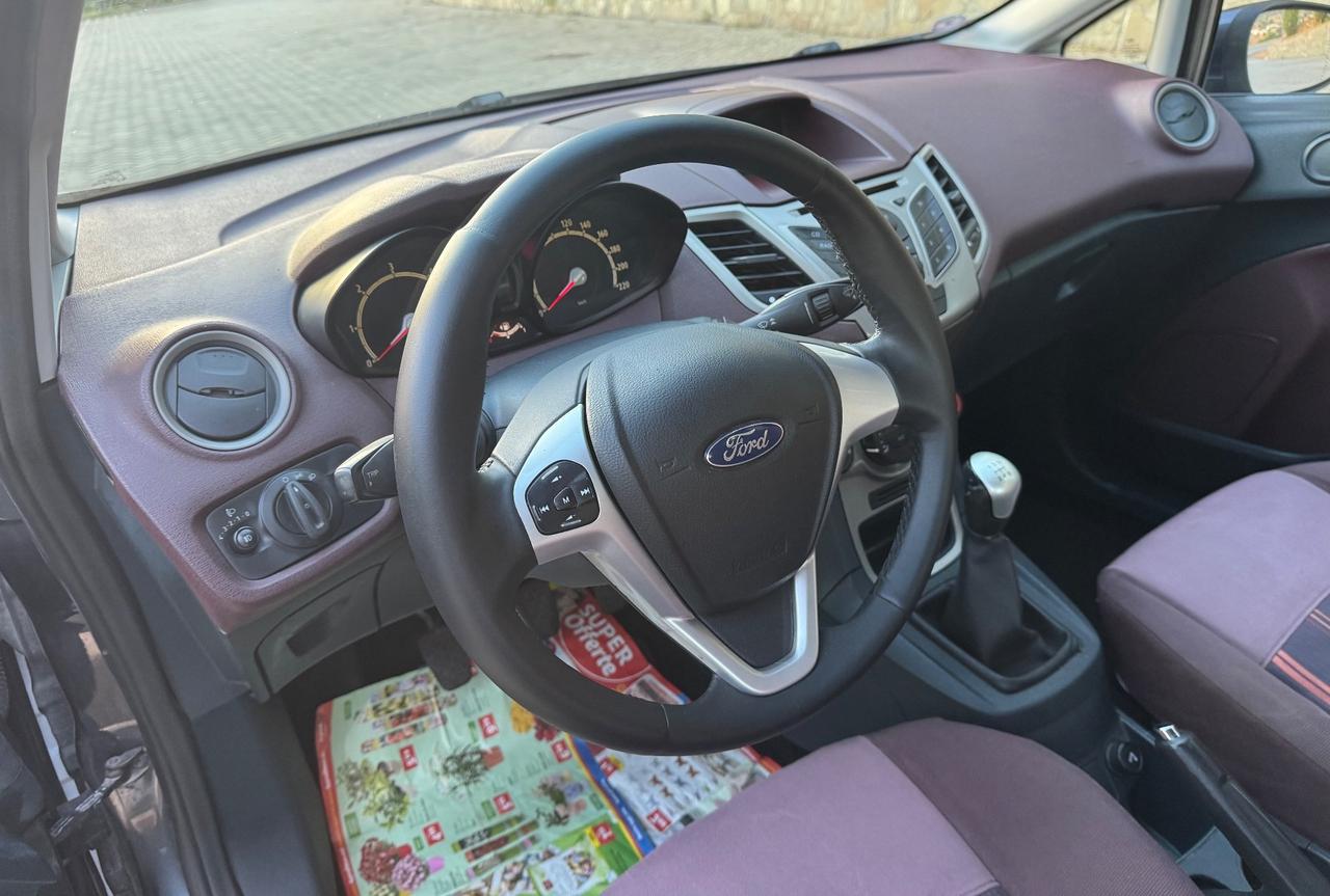 Ford Fiesta 1.4 TDCi 68Cv *TITANIUM* 2009