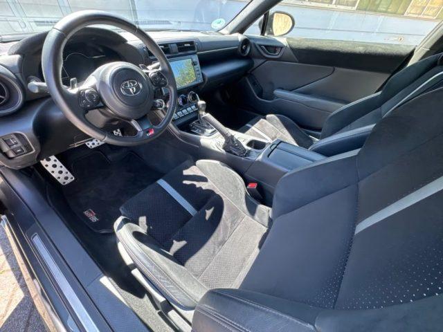 TOYOTA GR86 2.4 Premium Sport A/T