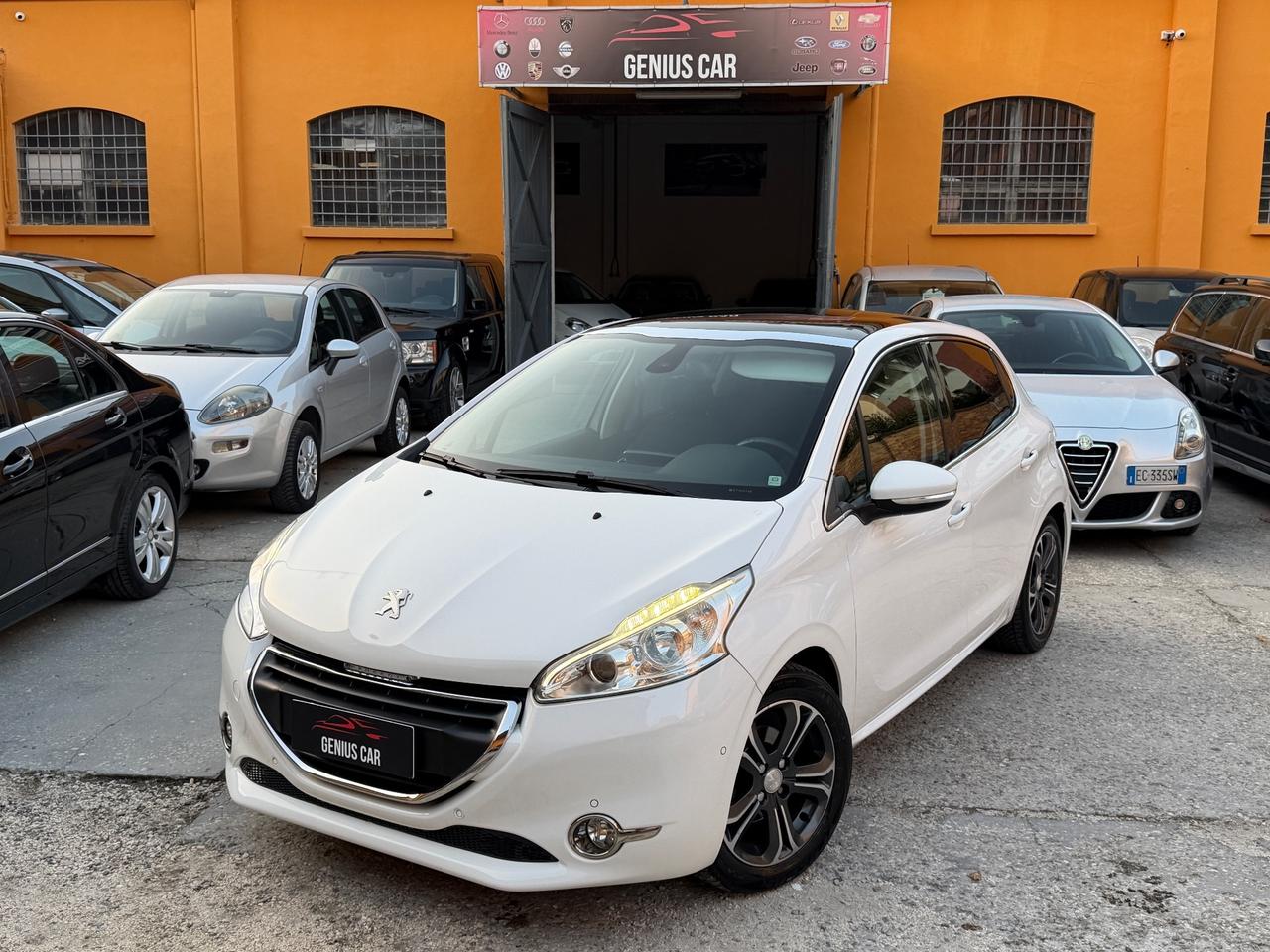Peugeot 208 PureTech 82 5 porte Allure