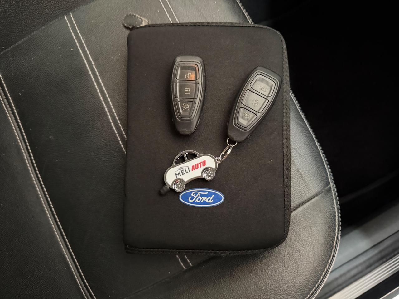 Ford Kuga 2.0 TDCI 140 CV 2WD Titanium