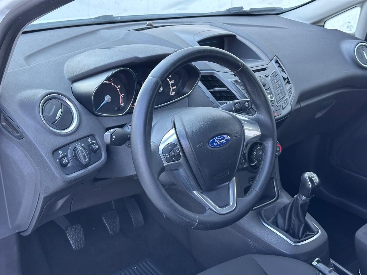 Ford Fiesta 1.4 5 porte GPL unico proprietario