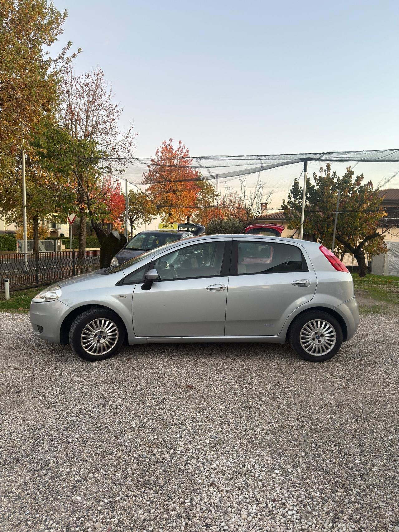 Fiat Grande Punto 1.3 MJT 75 CV 5 porte Active