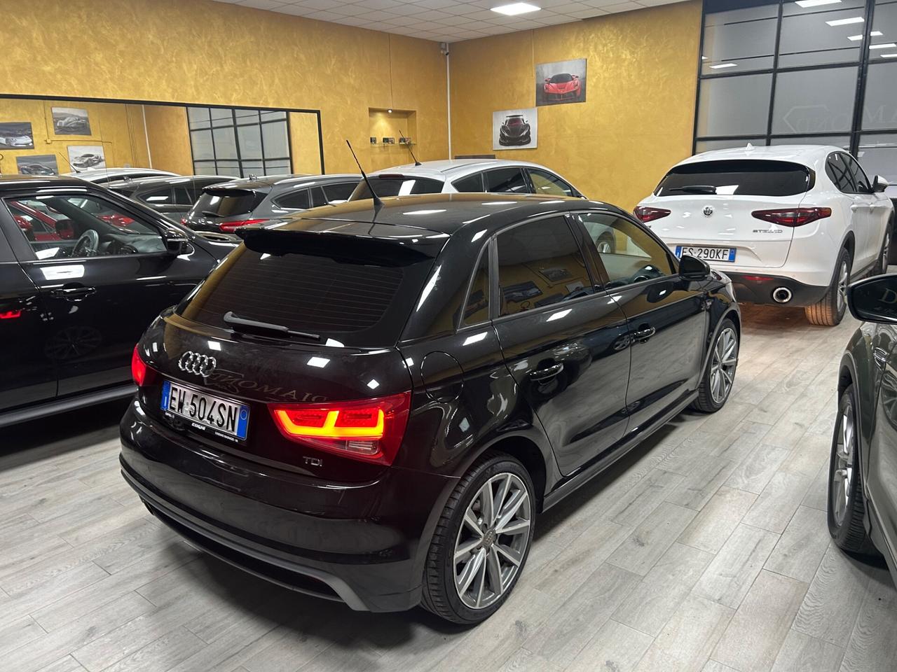AUDI A1 1.6 Tdi “S-LINE PLUS/X NEOPATENTATI”-2015