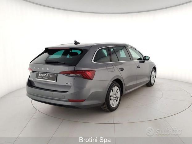 Skoda Octavia 1.5 e-TEC DSG Wagon Ambition