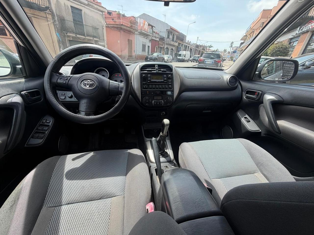 Toyota RAV 4 RAV4 2.0 Tdi D-4D cat 5 porte Sol