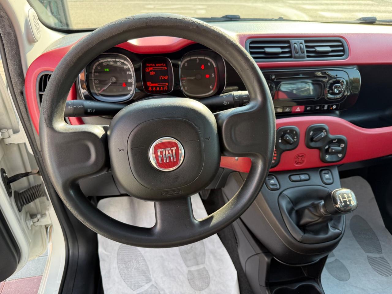 Fiat Panda 1.3 MJT 75CV S&S Lounge 5 POSTI
