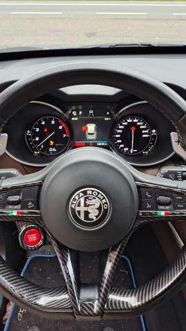 Alfa Romeo Stelvio Stelvio 2017 2.0 t Executive Q4 200cv auto