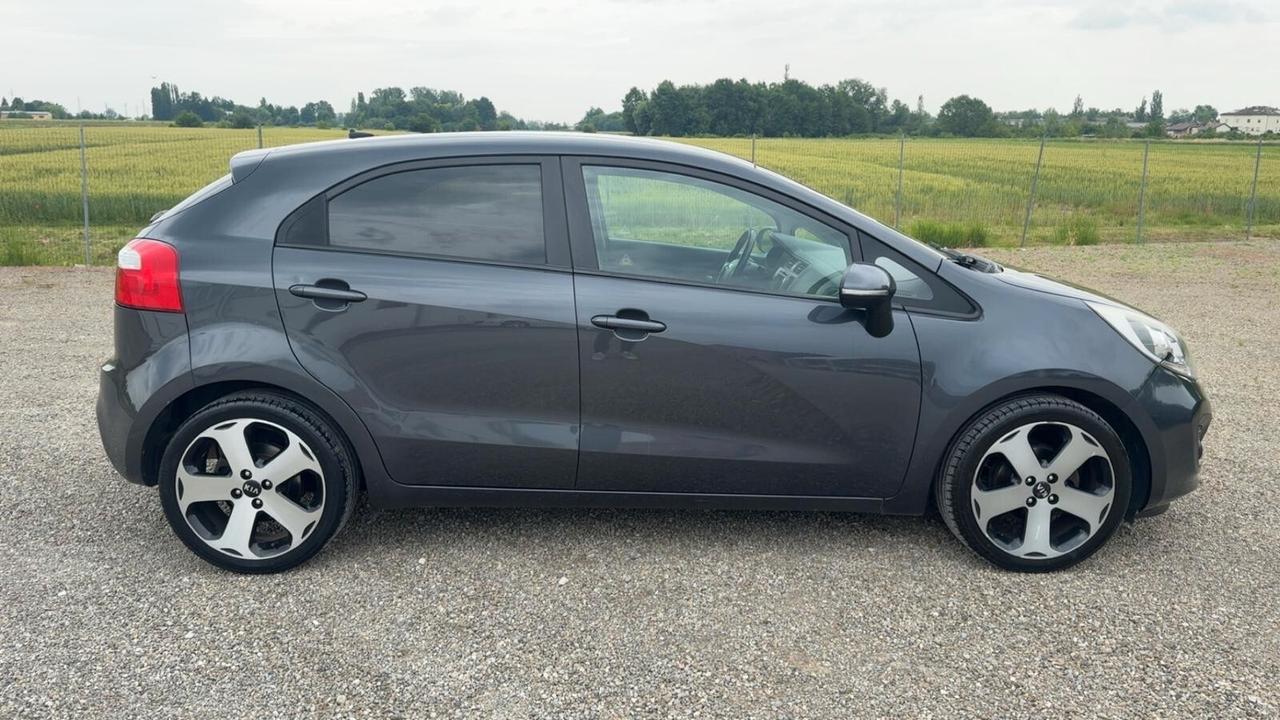 Kia Rio 1.1 CRDi 5p. Cool