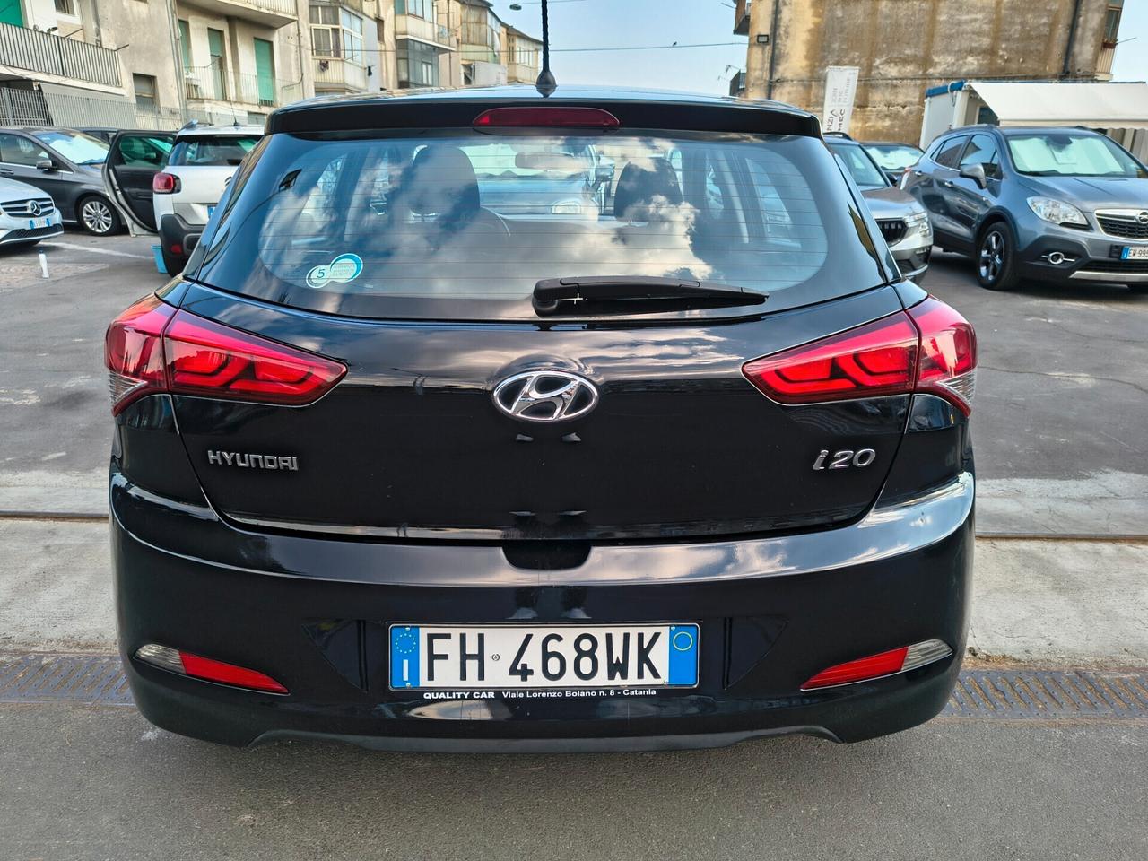 HYUNDAI I20 1.2 GPL UNICOPROPRIETARIO ANNO 2017