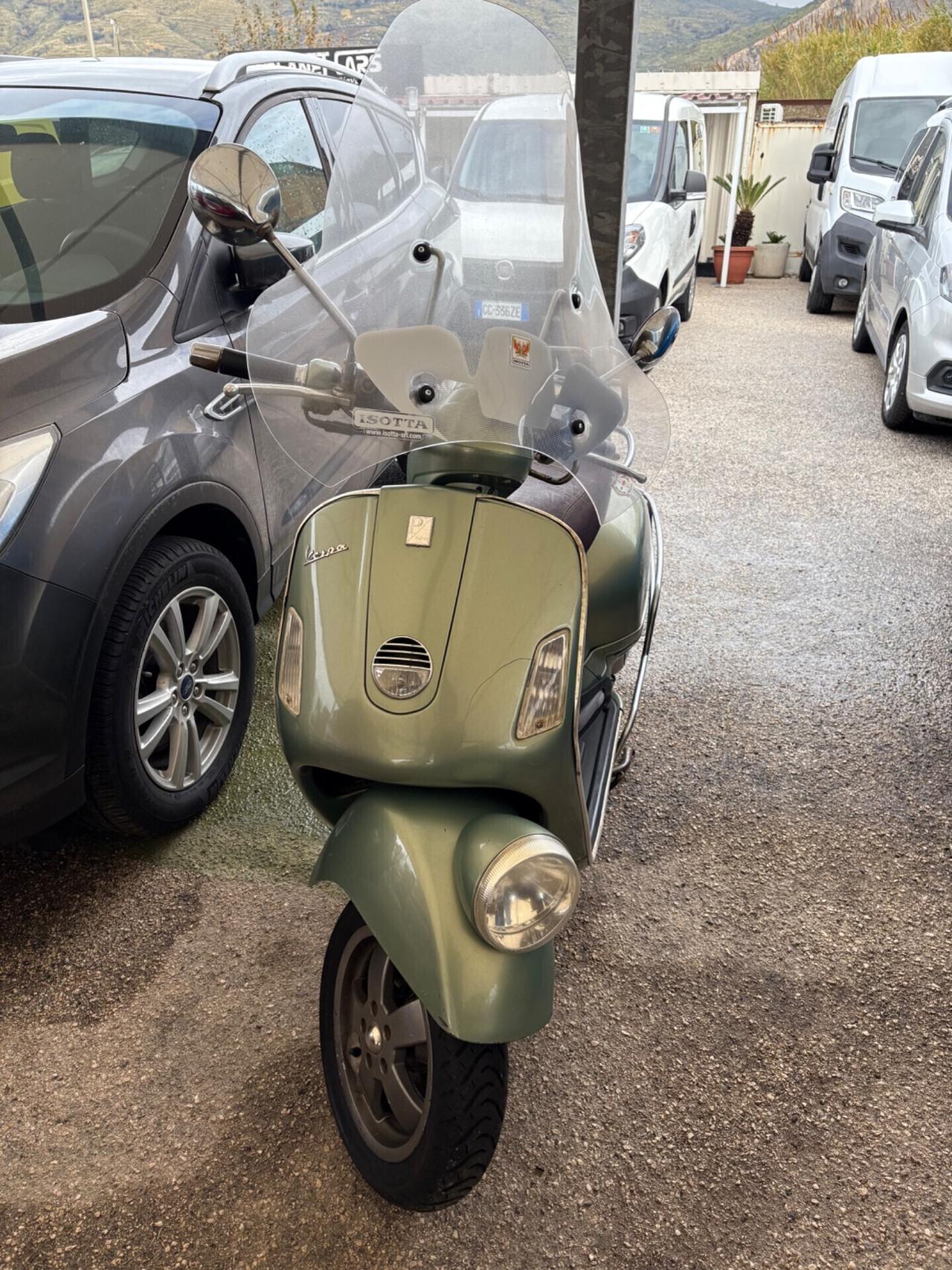 Piaggio Vespa 250 GTV introvabile