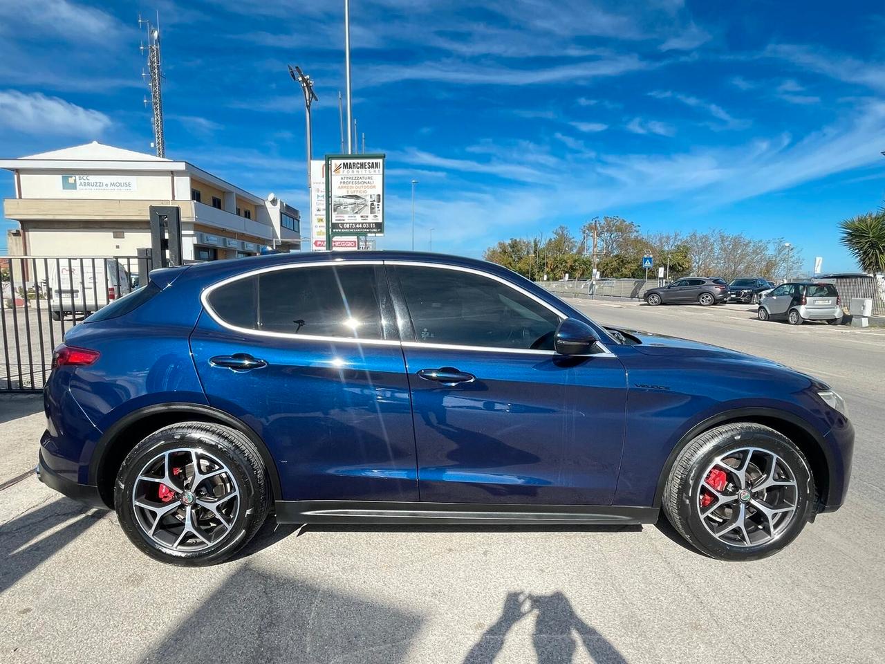 Alfa Romeo Stelvio 2.2 Turbodiesel 210 CV AT8 Q4 Executive