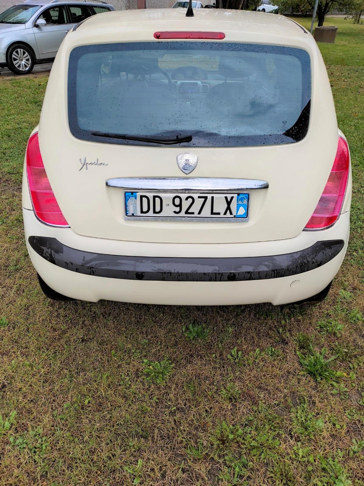 Lancia Ypsilon 1.2 METANO