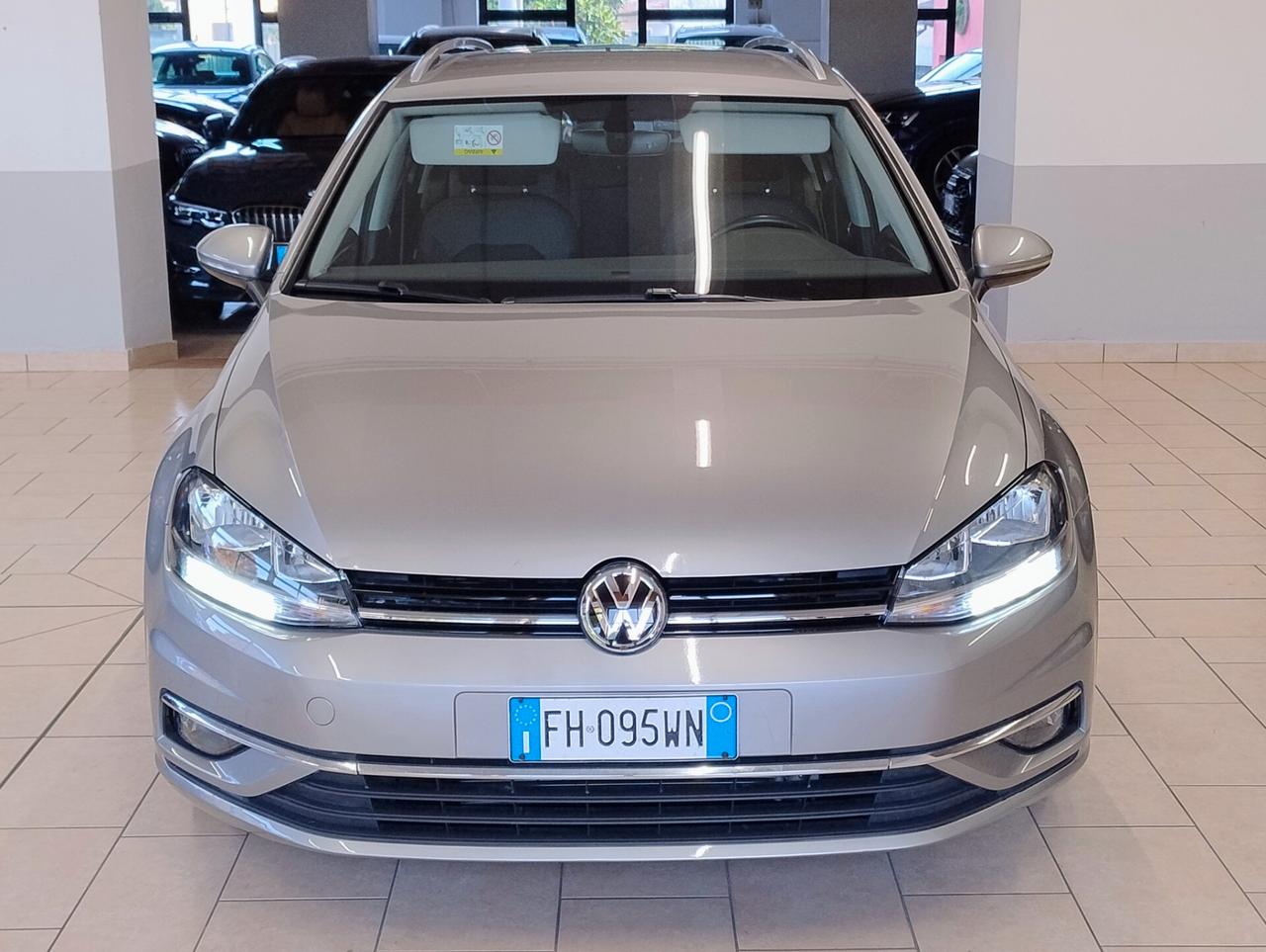 VOLKSWAGEN Golf Variant 1.6 TDI 115 CV Highline VIRTUAL ACC MASSAGE